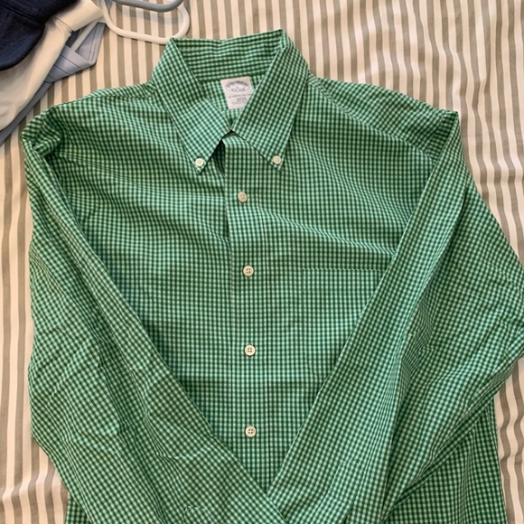 Brooks Brothers Other - Brooks Brothers Button Down Shirt